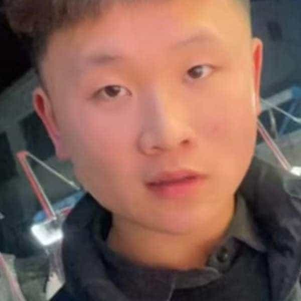 河南21岁单身帅哥真诚找对象-西宁征婚相亲网