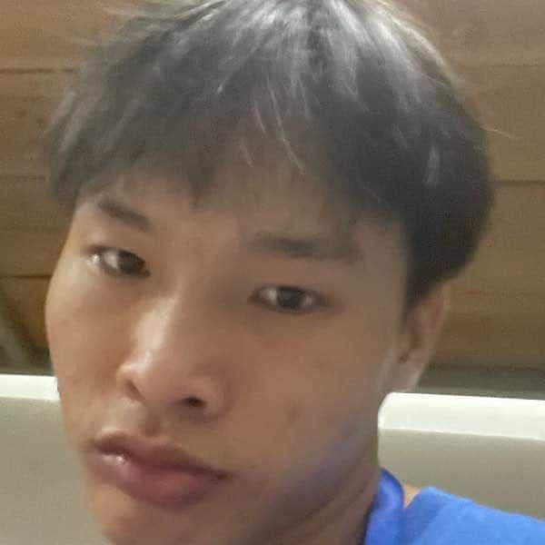 海南19岁单身帅哥真诚找对象-西宁征婚相亲网