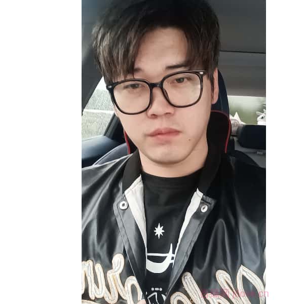 江苏27岁单身帅哥真诚找对象-西宁征婚网