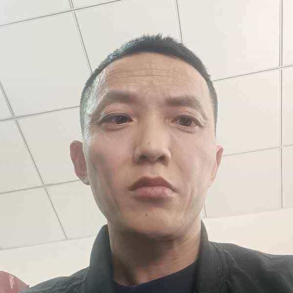 40岁岁四川单身帅哥 - 西宁吉缘网