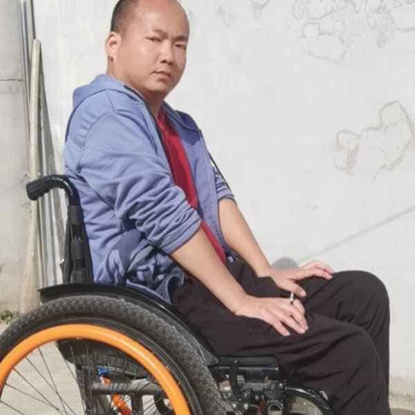 37岁岁陕西单身帅哥 - 西宁吉缘网