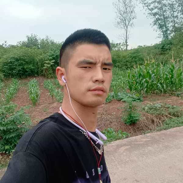 35岁岁四川单身帅哥 - 西宁吉缘网