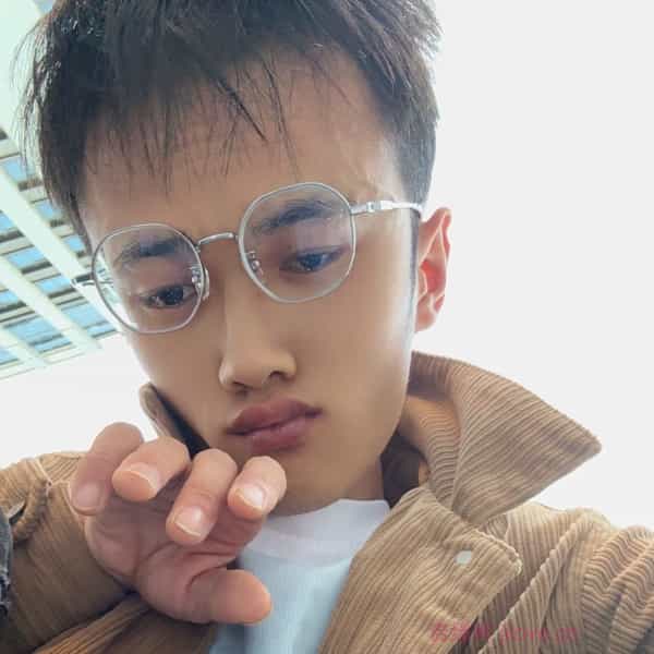 31岁岁贵州单身帅哥 - 西宁吉缘网